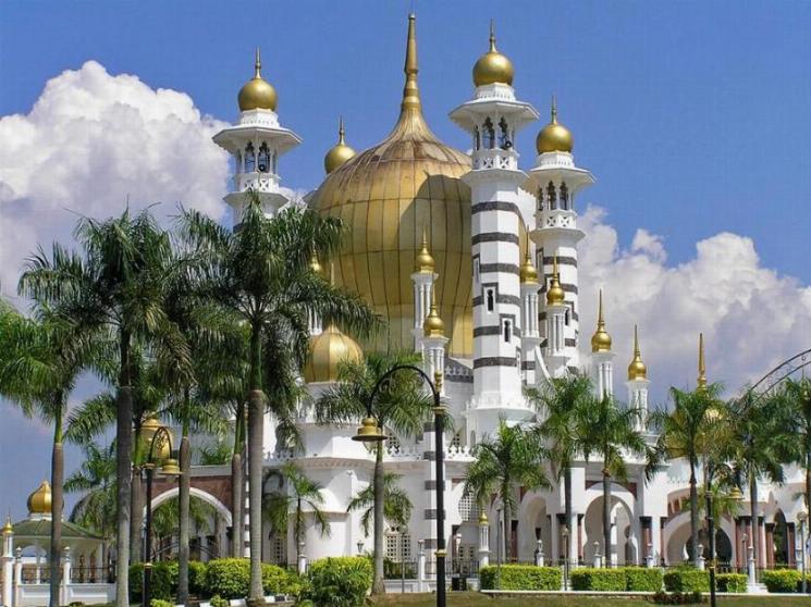 Islamic Universities in Malaysia (2)